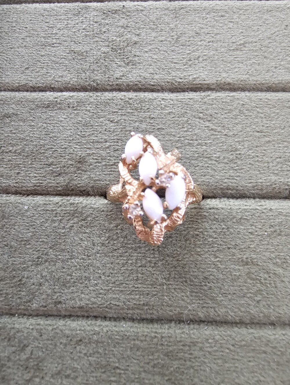 Vintage 18k Gold Plated Ring Size 8